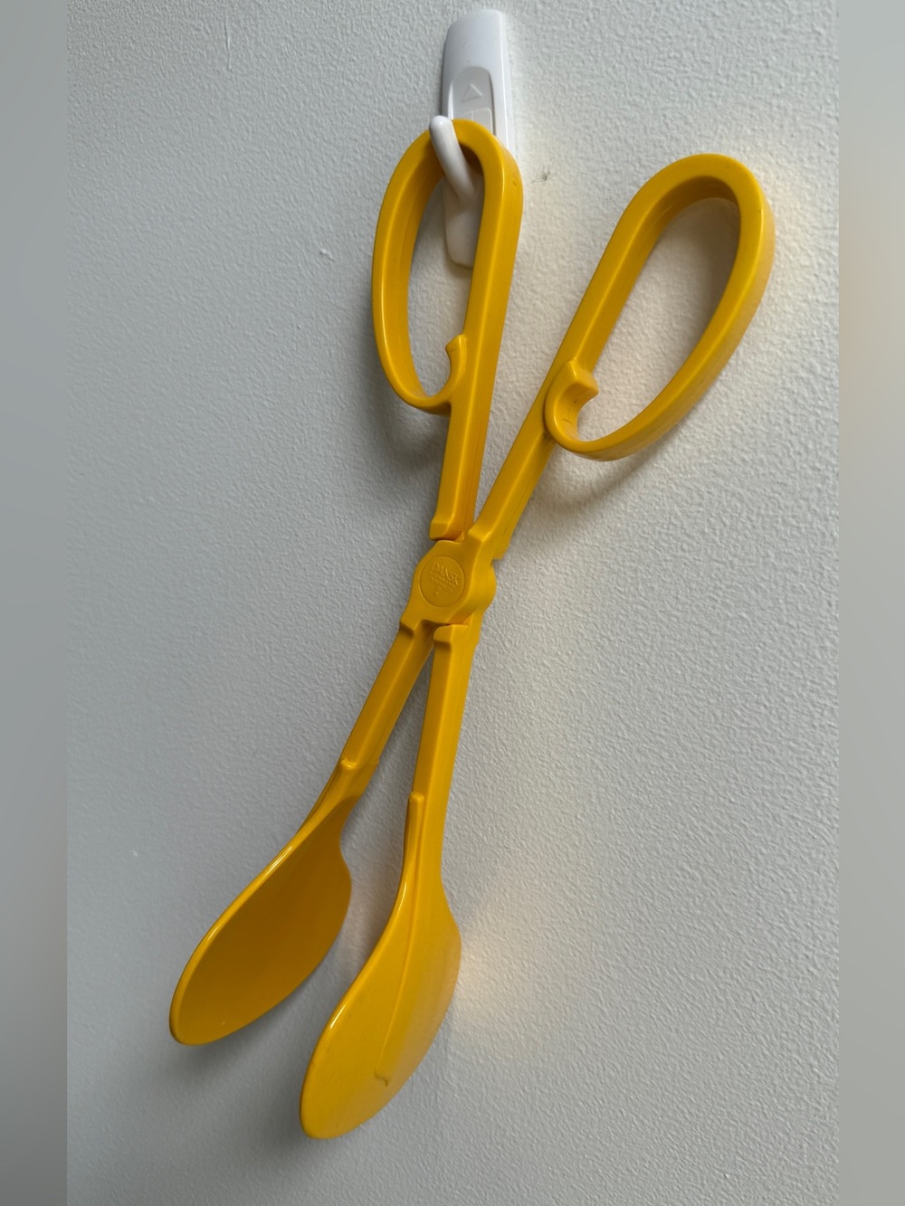 Vintage Dansk melmac salad tongs